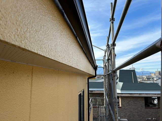 甲府市　屋根カバー工法